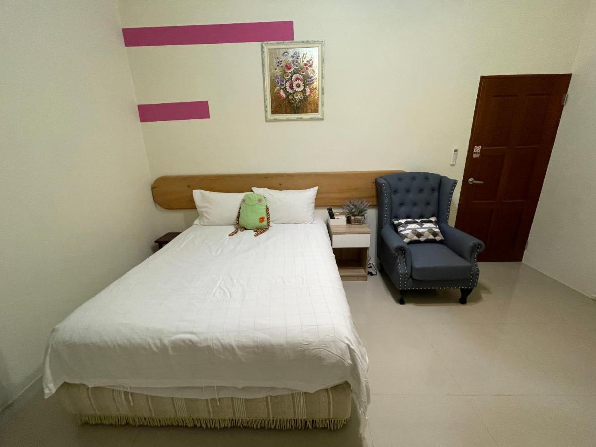 Hong Ting Xuan Apartment Taitung ภายนอก รูปภาพ