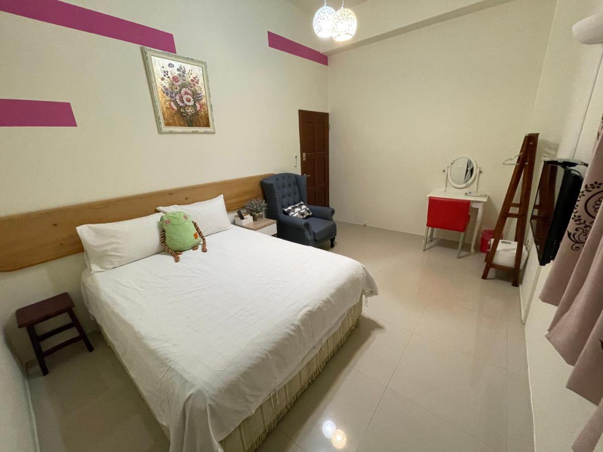 Hong Ting Xuan Apartment Taitung ภายนอก รูปภาพ