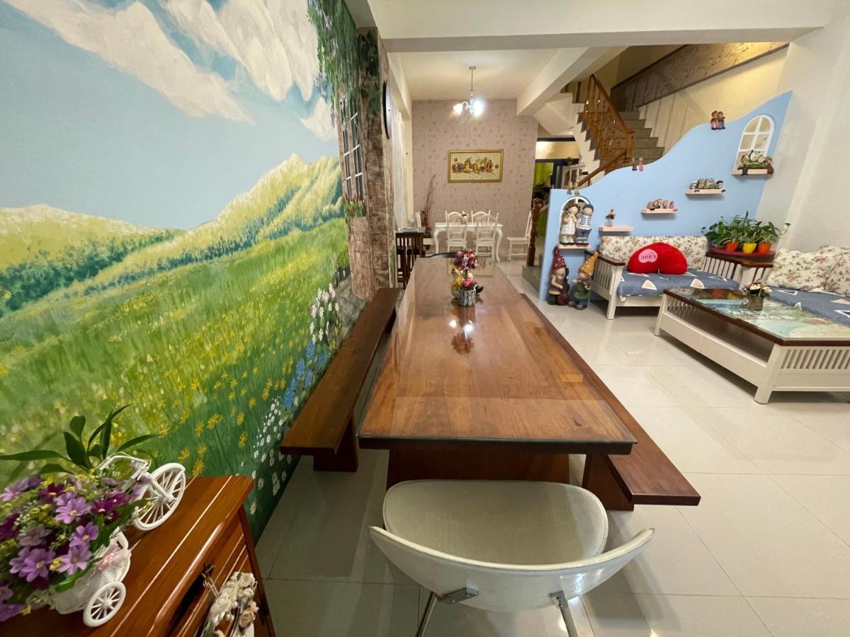Hong Ting Xuan Apartment Taitung ภายนอก รูปภาพ