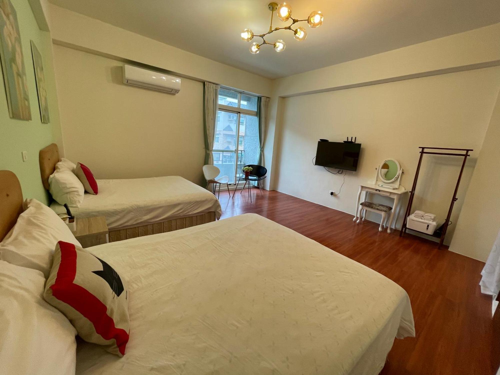 Hong Ting Xuan Apartment Taitung ภายนอก รูปภาพ