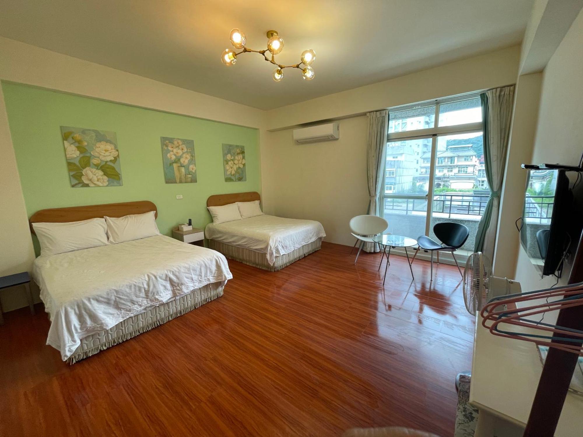 Hong Ting Xuan Apartment Taitung ภายนอก รูปภาพ