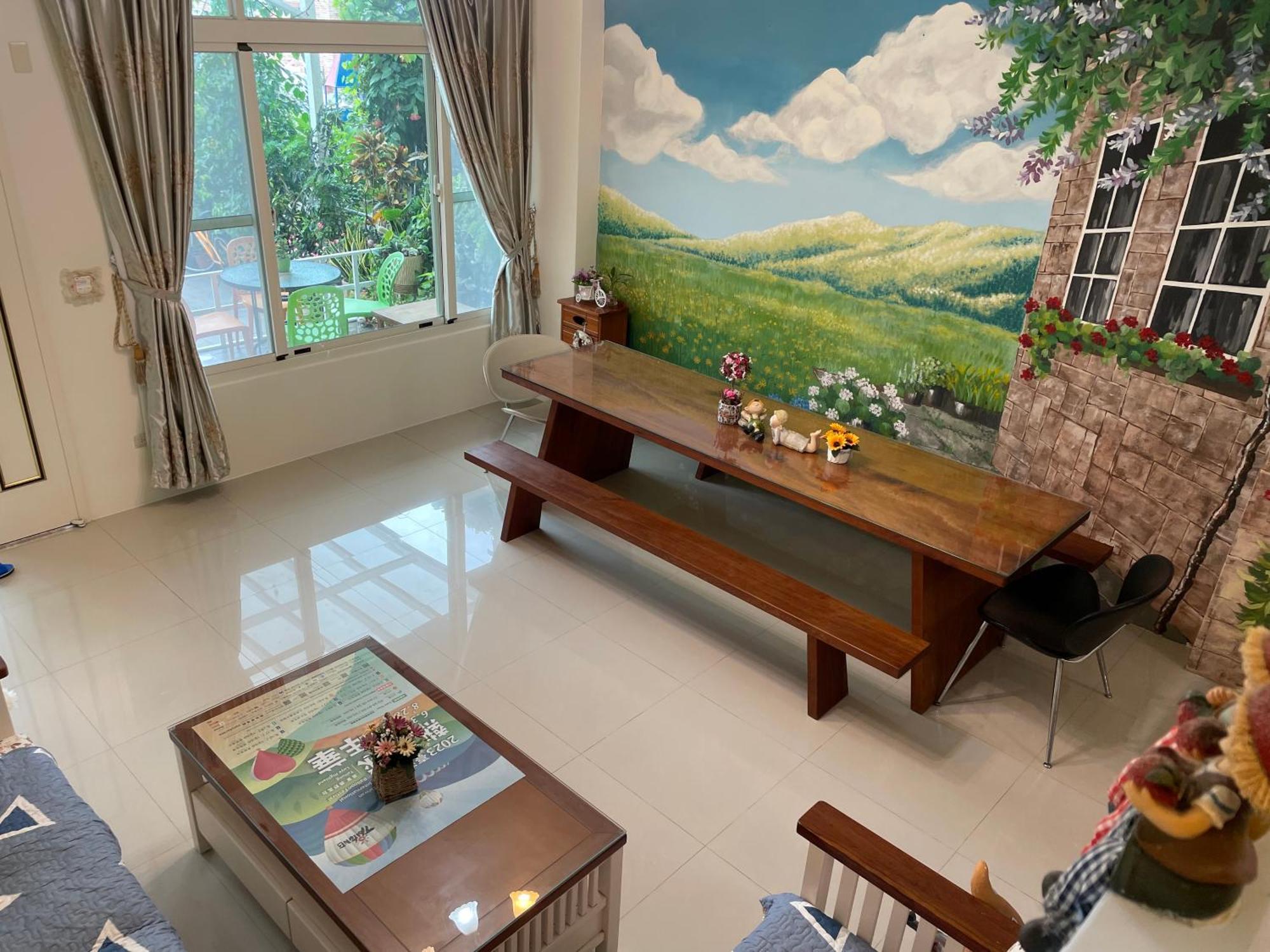 Hong Ting Xuan Apartment Taitung ภายนอก รูปภาพ